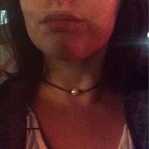 Freshwater pearl necklace choker